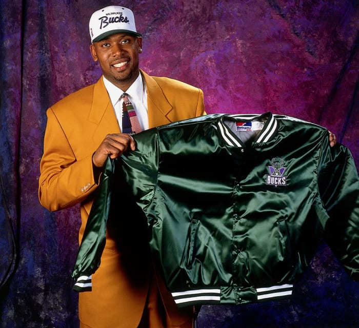 1994-NBA-Draft-Glenn-Robinson.jpg